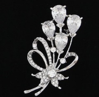 Elegant Floral Flower Rhinestone Brooch Pin